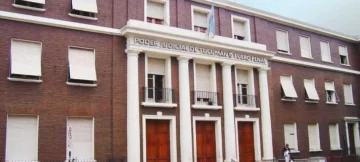 Un sujeto sacó un crédito millonario a nombre de otro y se transfirió los fondos a su cuenta