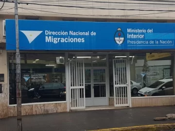El Gobierno oficializó por DNU una reforma migratoria con fuertes restricciones en salud, residencia y control fronterizo