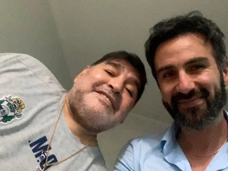 Mientras es juzgado por la muerte de Maradona, el médico Luque ganó un torneo de fisicoculturismo Mientras es juzgado por la muerte de Maradona, el médico Luque ganó un torneo de fisicoculturismo