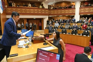 Una banca con historia: Lizárraga vuelve a la escena provincial