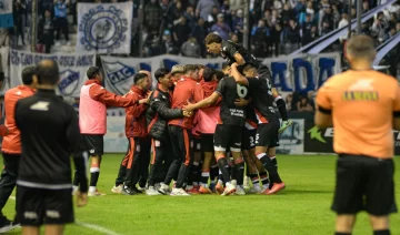 San Martín logró una gran victoria contra Quilmes