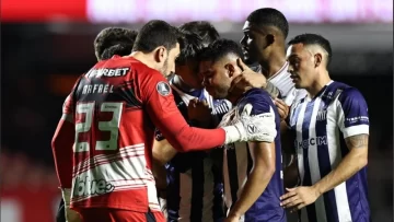 Escándalo en la Copa Libertadores: jugador de Talleres denunció que un rival le dijo “venezolano muerto de hambre” Escándalo en la Copa Libertadores: jugador de Talleres denunció que un rival le dijo “venezolano muerto de hambre”