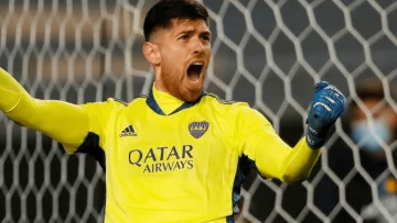 Balearon el auto de un ex arquero de Boca