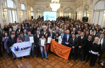 Jaldo presentó el nuevo sistema de trámites digitales del IPACyM Jaldo presentó el nuevo sistema de trámites digitales del IPACyM