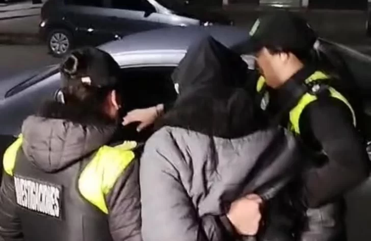 Trasladaron al Complejo Penitenciario Delfín Gallo a la acusada del robo del celular al Gobernador Trasladaron al Complejo Penitenciario Delfín Gallo a la acusada del robo del celular al Gobernador