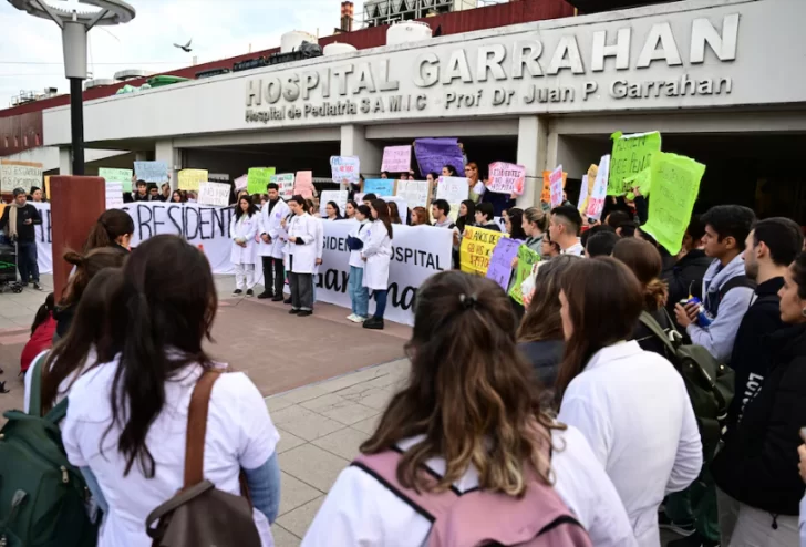 Los residentes del Hospital Garrahan recibieron una advertencia