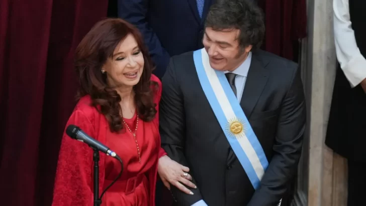 Cristina superó a Milei en redes: el dato que inquieta al Gobierno