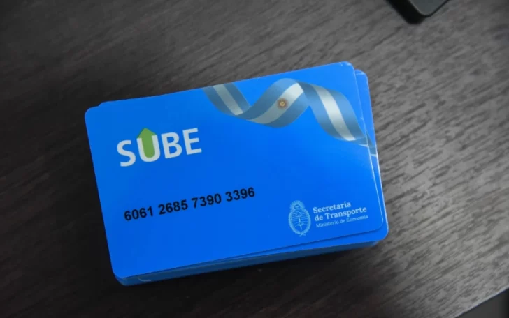 Este martes comienza la distribución gratuita de la SUBE a alumnos del interior que estudian en la capital