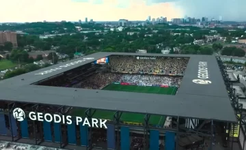 Boca y Auckland empatan 1-1, pero el partido fue demorado por posible tormenta eléctrica