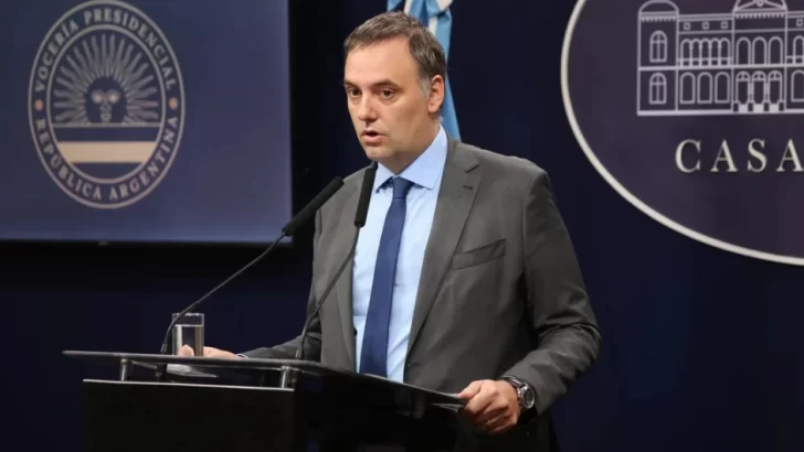 El Gobierno eliminó por decreto el Día del Empleado Público