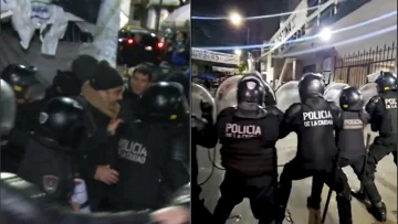 Militantes que acampaban frente al departamento de Cristina fueron desalojados este domingo a la madrugada