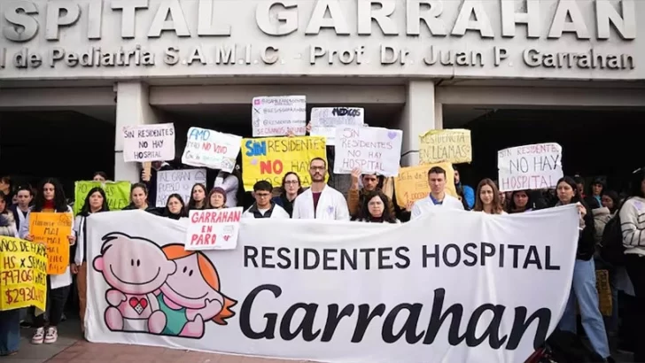 Hospital Garrahan: afirman que el aumento anunciado por el Gobierno no se formalizó