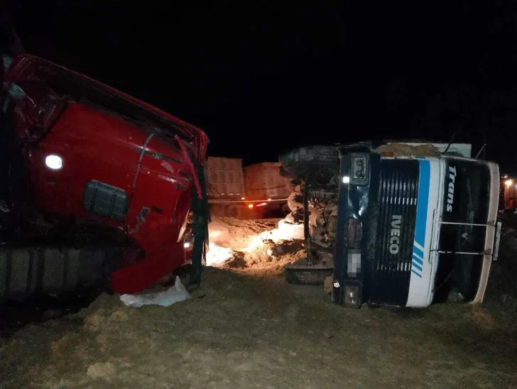 Un siniestro vial entre dos camiones dejó una persona fallecida