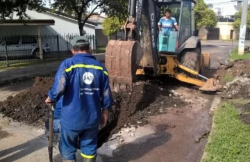 La SAT realiza una imponente obra de cloacas en zona sur de la Capital