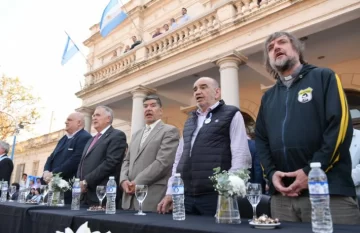 Jaldo y el Padre Pepe encabezaron un acto contra las drogas Jaldo y el Padre Pepe encabezaron un acto contra las drogas