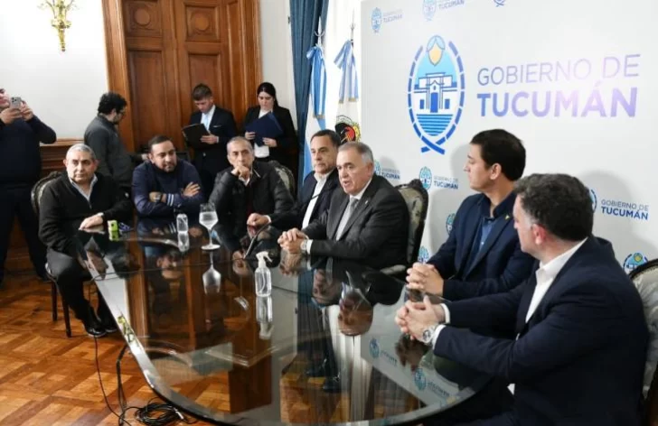El Gobierno de Tucumán cerró la recomposición salarial con todos los gremios