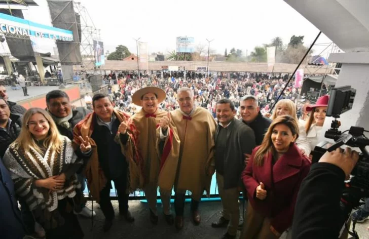El gobernador encabezó el cierre de la 45ª edición de la Fiesta Nacional de la Feria