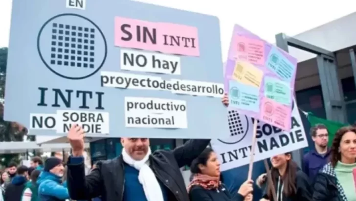 Inti: protesta contra el decreto que recorta funciones y pone en riesgo 700 empleos