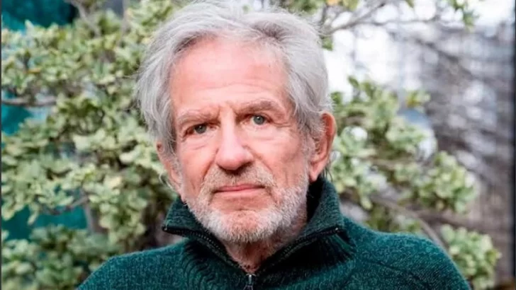 Pablo Alarcón se descompensó mientras manejaba y chocó tres autos