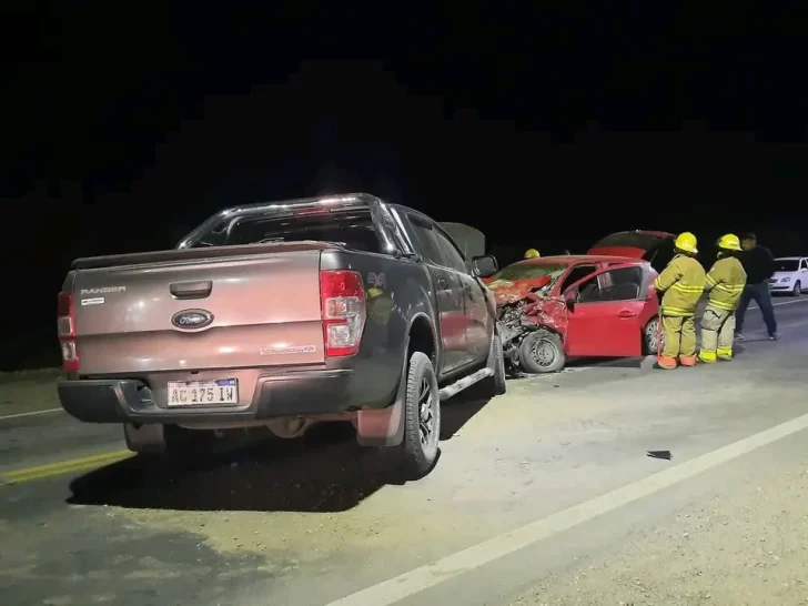 El siniestro vial entre un auto y una camioneta dejó una persona fallecida