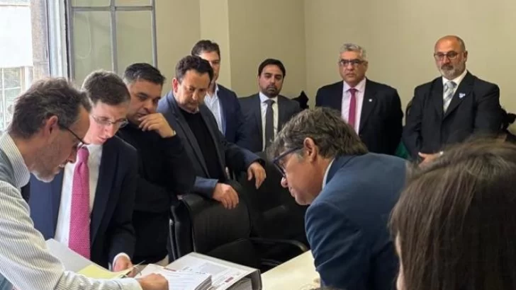 Realizaron la apertura de sobres licitatorios para la obra del Acueducto de Vipos