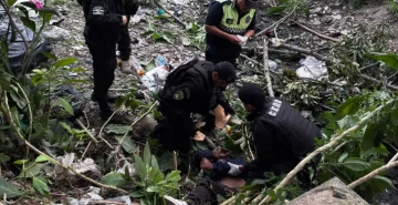 Rescataron a un hombre que se arrojó al vacío desde un puente en Tafí Viejo