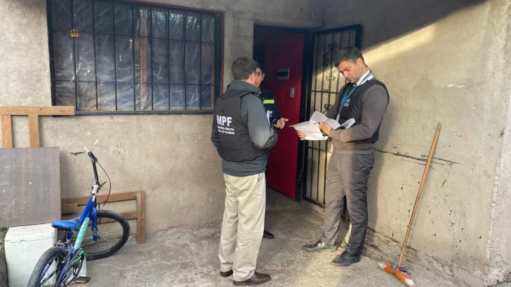 Realizaron 12 allanamientos por el robo de un cargamento de armas