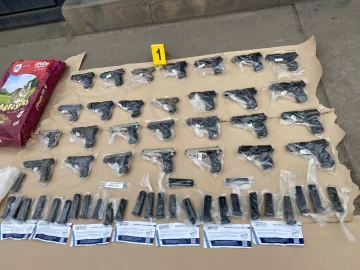 Recuperaron 28 de las 30 armas robadas a la empresa Canigó tras múltiples allanamientos y un hallazgo clave