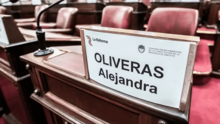 A menos de tres semanas del cierre de comisiones, jurará la reemplazante de la Locomotora Oliveras