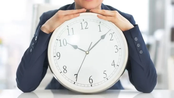 Buscan modificar el huso horario en toda Argentina