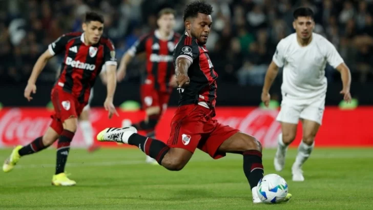 River empató ante Libertad y la serie quedó abierta para la revancha en el Monumental