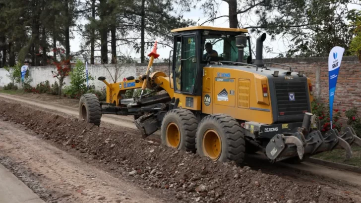 En marcha la esperada obra de pavimentación en el Barrio El Salvador