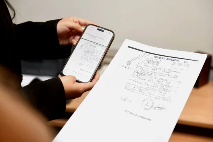 Despapelización: El Registro Civil ya digitalizó cinco millones de actas