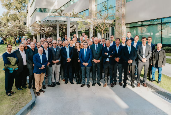 Día de la industria: la UIA presenta un documento con los 10 principios productivos claves