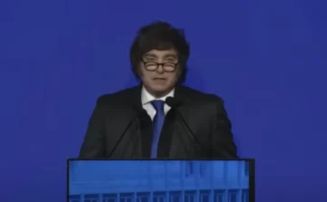 Javier Milei: “La sociedad va a volver a reflexionar y este 26 de octubre va a pintar de violeta el país”