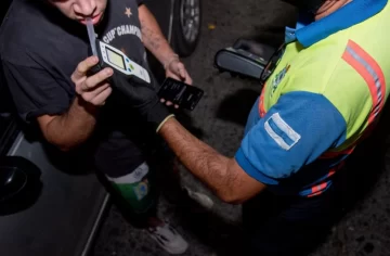 Retuvieron 57 vehículos por casos positivos de alcoholemia el fin de semana