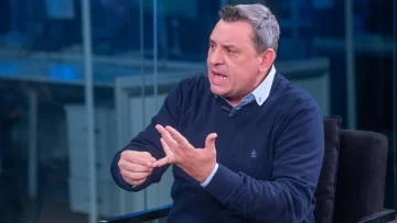 Un diputado electo de La Libertad Avanza cuestionó el plan económico del Gobierno: “Mi mamá es jubilada y no llega a fin de mes” Un diputado electo de La Libertad Avanza cuestionó el plan económico del Gobierno: “Mi mamá es jubilada y no llega a fin de mes”