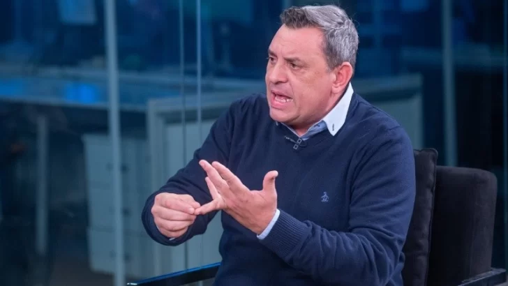 Un diputado electo de La Libertad Avanza cuestionó el plan económico del Gobierno: “Mi mamá es jubilada y no llega a fin de mes” Un diputado electo de La Libertad Avanza cuestionó el plan económico del Gobierno: “Mi mamá es jubilada y no llega a fin de mes”