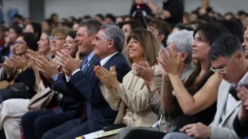Tucumán inauguró su 1er Congreso Provincial de Alfabetización con masiva participación docente Tucumán inauguró su 1er Congreso Provincial de Alfabetización con masiva participación docente