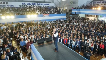 Jaldo le respondió a Milei: “Más que reuniones, necesitamos hechos concretos”