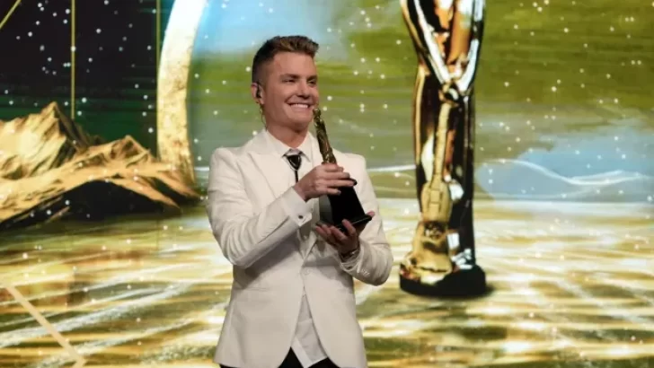Santiago del Moro ganó el Martín Fierro de Oro 2025 en una gala cargada de emoción