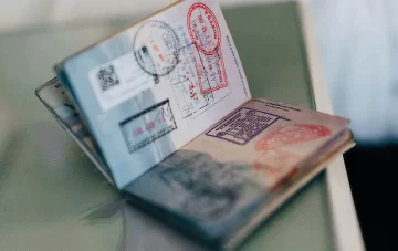 Desde octubre cambian los ingresos y salidas de Europa para los argentinos