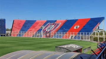 San Lorenzo de Almagro quedó acéfalo y lo oficializó mediante un comunicado