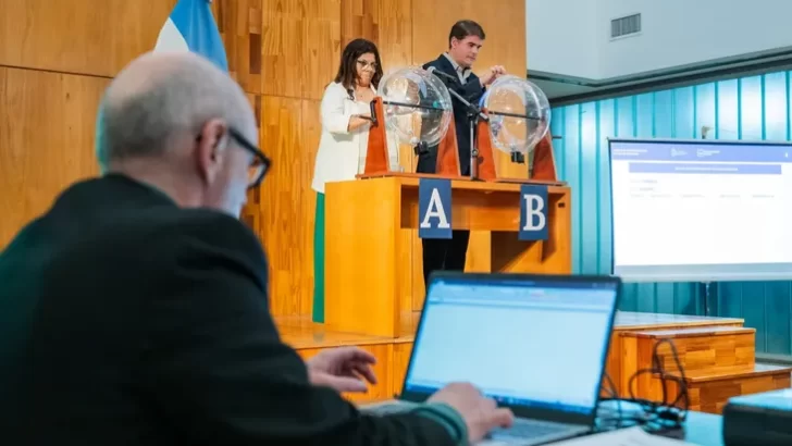 Elecciones 2025: la Dirección Nacional Electoral realizó el sorteo de los espacios publicitarios