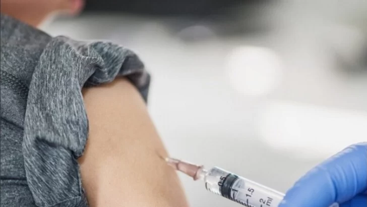 Mañana realizarán una nueva jornada de vacunación contra la gripe y el dengue