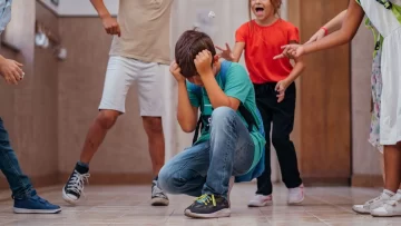 Roberto Marchetti: “La violencia en adolescentes exige más compromiso de la familia y del Estado” Roberto Marchetti: “La violencia en adolescentes exige más compromiso de la familia y del Estado”