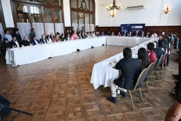 251007095656_46839-728x485