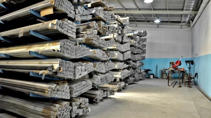 El Gobierno eliminó temporalmente las retenciones a las exportaciones de acero, aluminio y derivados
