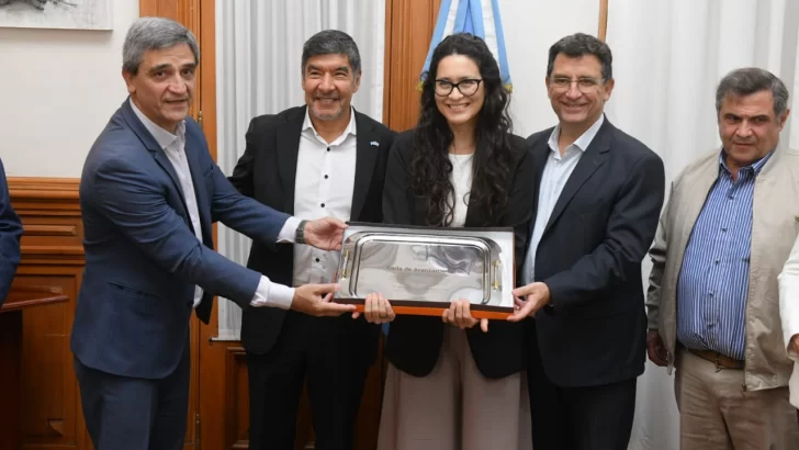 Carla de Aranzamendi: “Seguimos sin mejoras y esperamos que mañana el Congreso acompañe a la ciencia”