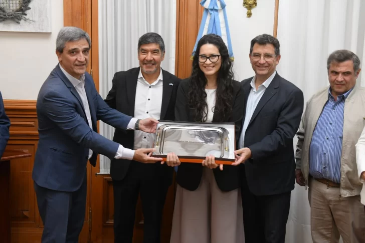 Carla de Aranzamendi: “Seguimos sin mejoras y esperamos que mañana el Congreso acompañe a la ciencia”